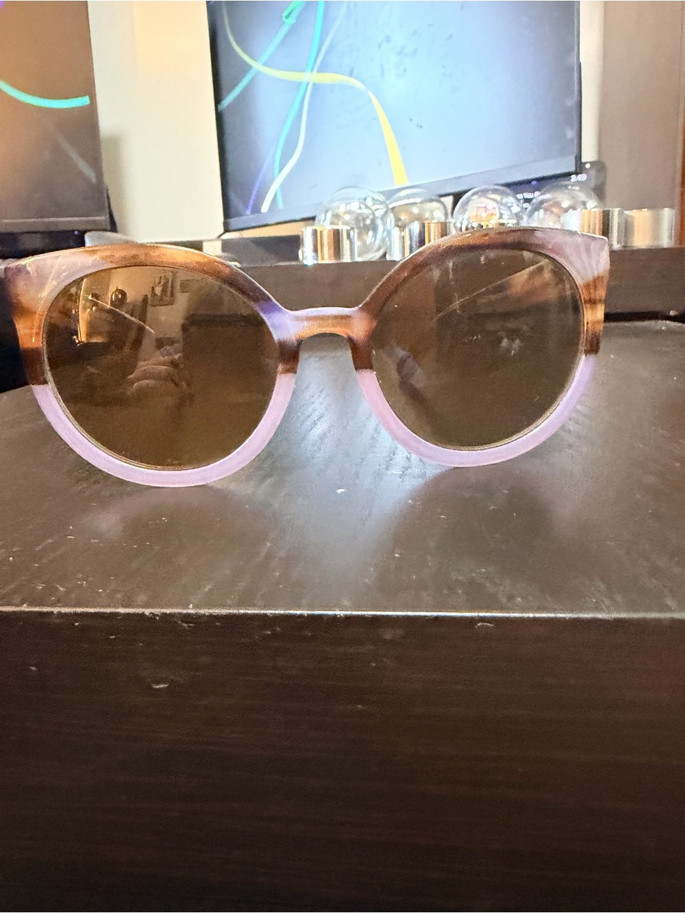 Round Two-Tone Sunglasses in Brown and Light Pink